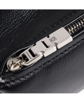 Givenchy - pandora mini bag